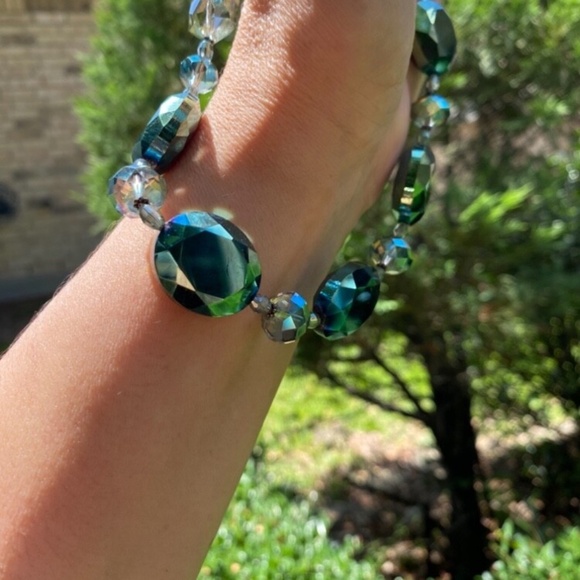 2 Pc Green Crystals & Sterling Silver .925 Necklace & Earrings Set - Picture 2 of 10